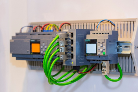 PLC (Programmable Logic Controller)