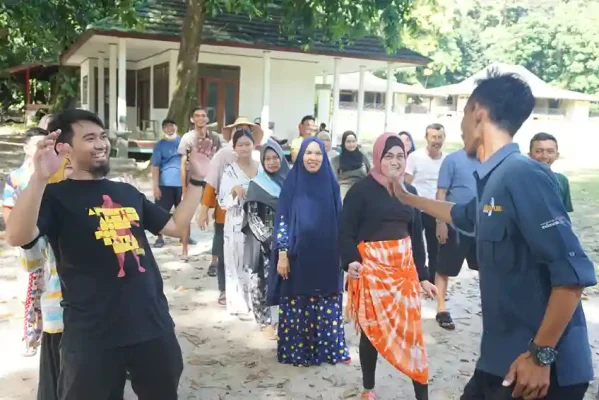 Companygathering (2)